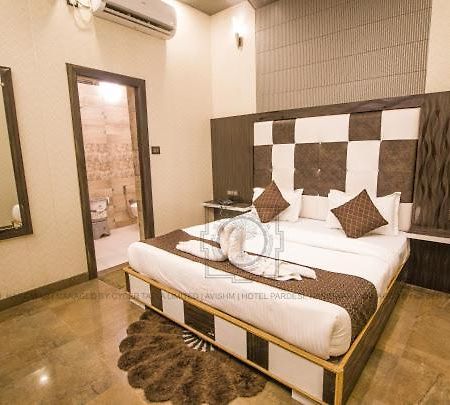 Hotel Pardesi Haridwar Exterior photo