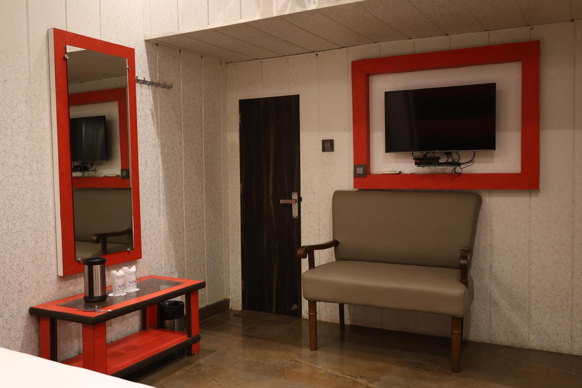 Hotel Pardesi Haridwar Exterior photo