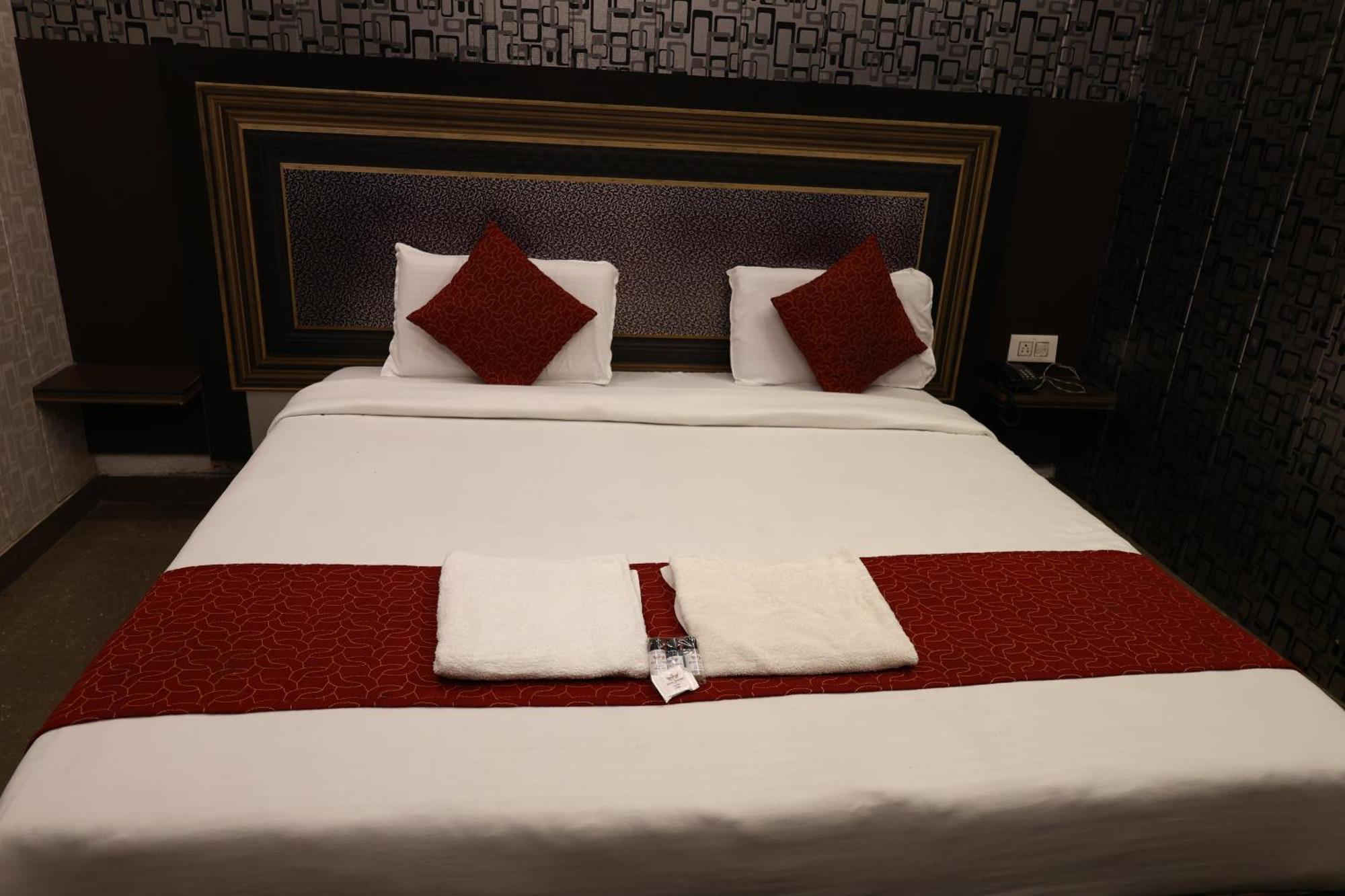 Hotel Pardesi Haridwar Exterior photo