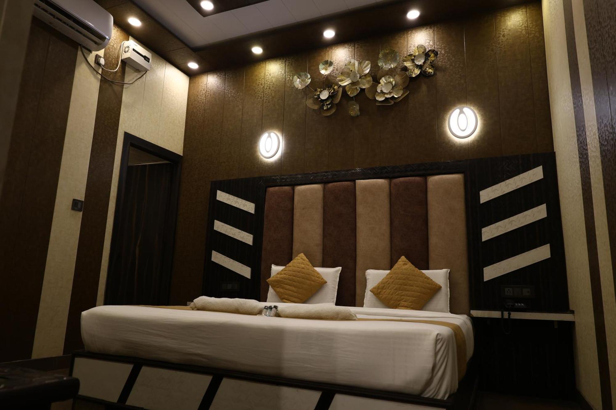 Hotel Pardesi Haridwar Exterior photo