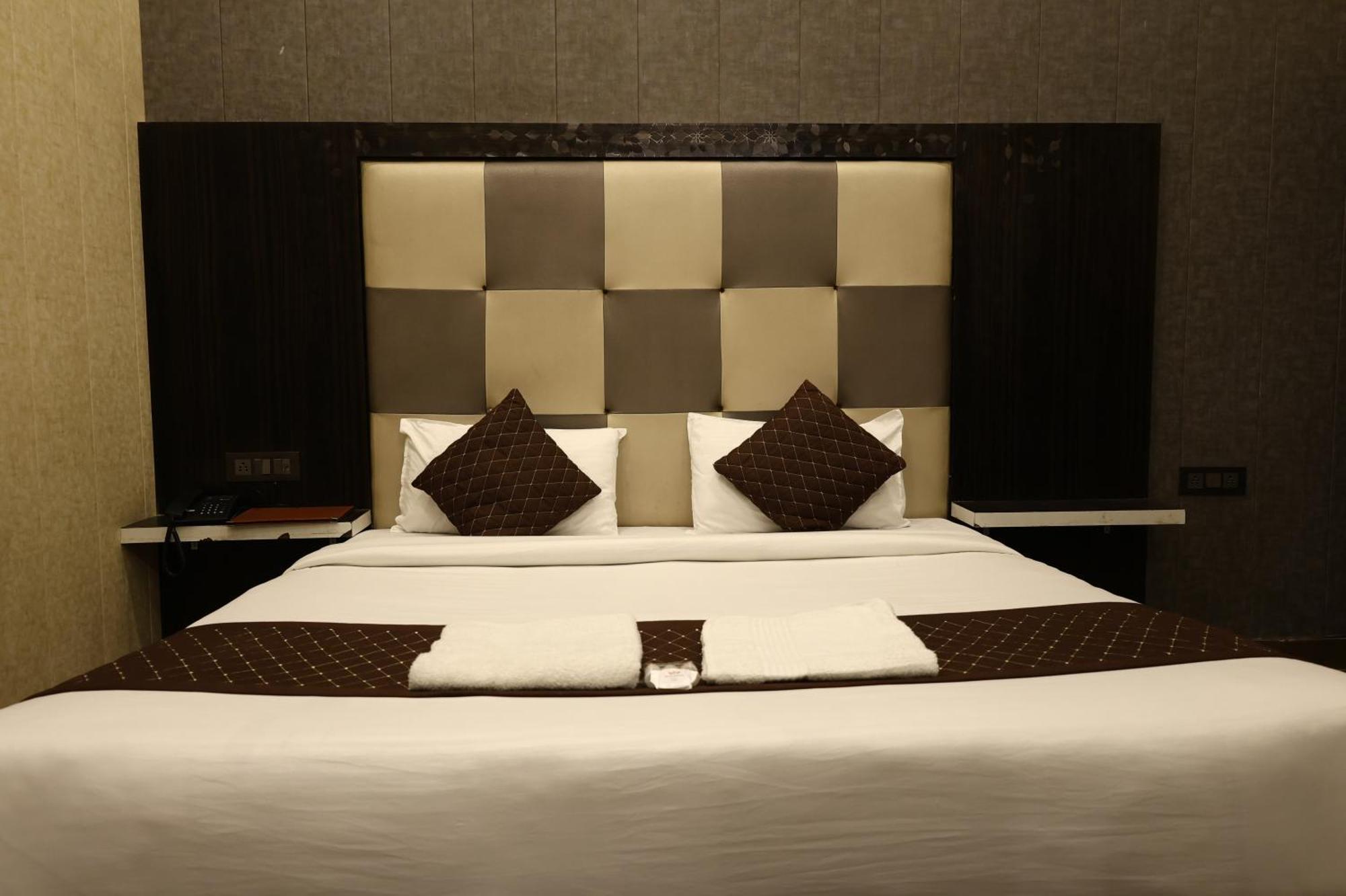 Hotel Pardesi Haridwar Exterior photo