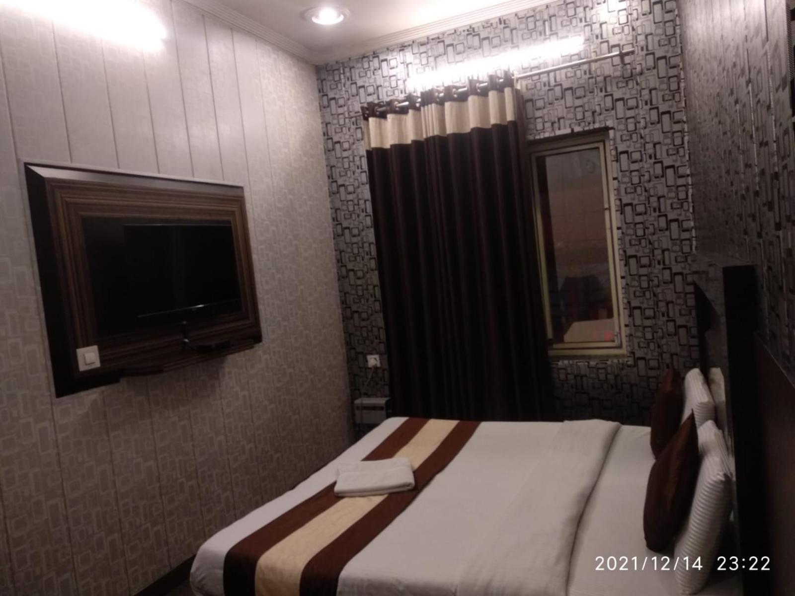 Hotel Pardesi Haridwar Exterior photo