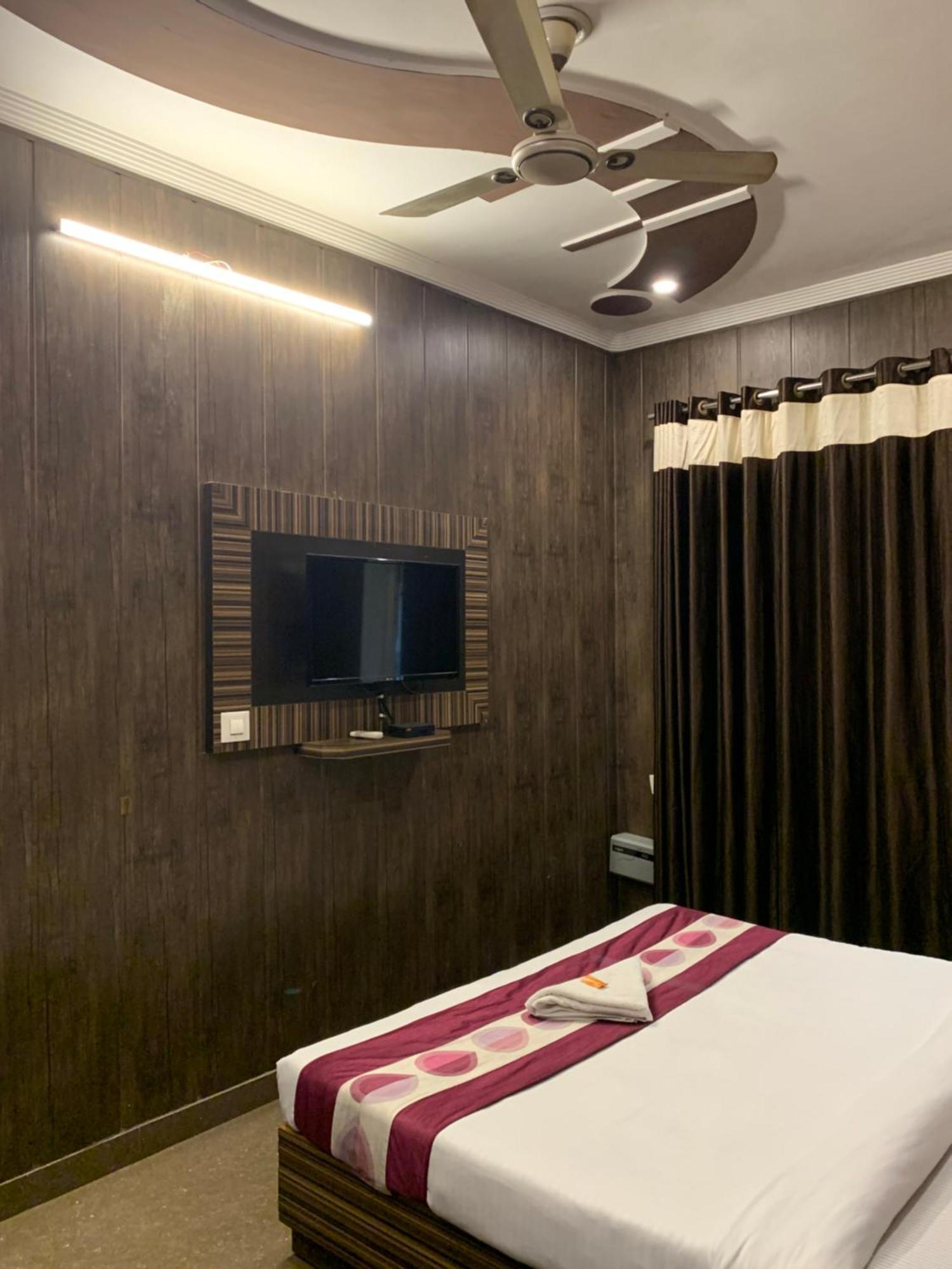 Hotel Pardesi Haridwar Exterior photo