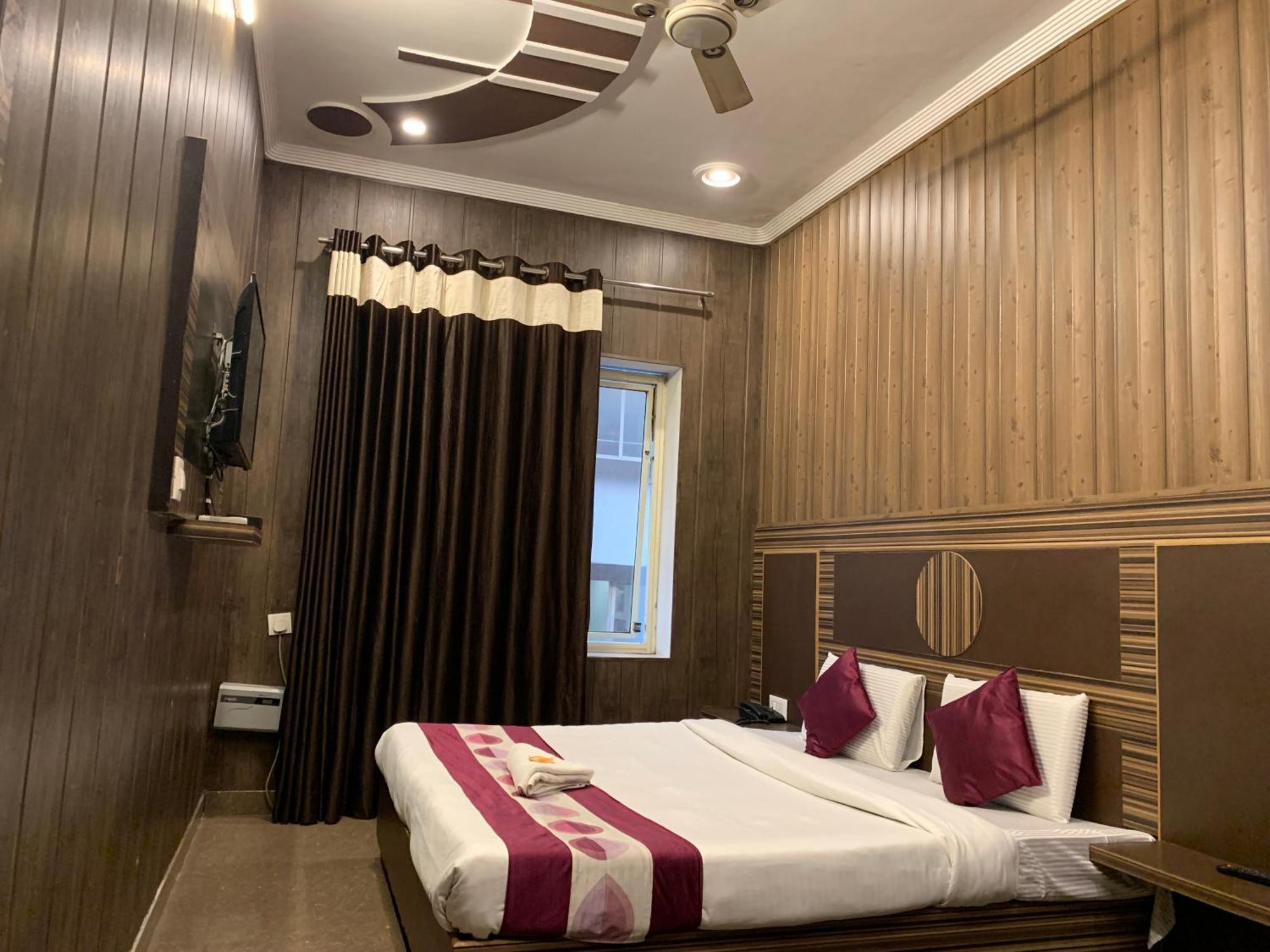 Hotel Pardesi Haridwar Exterior photo