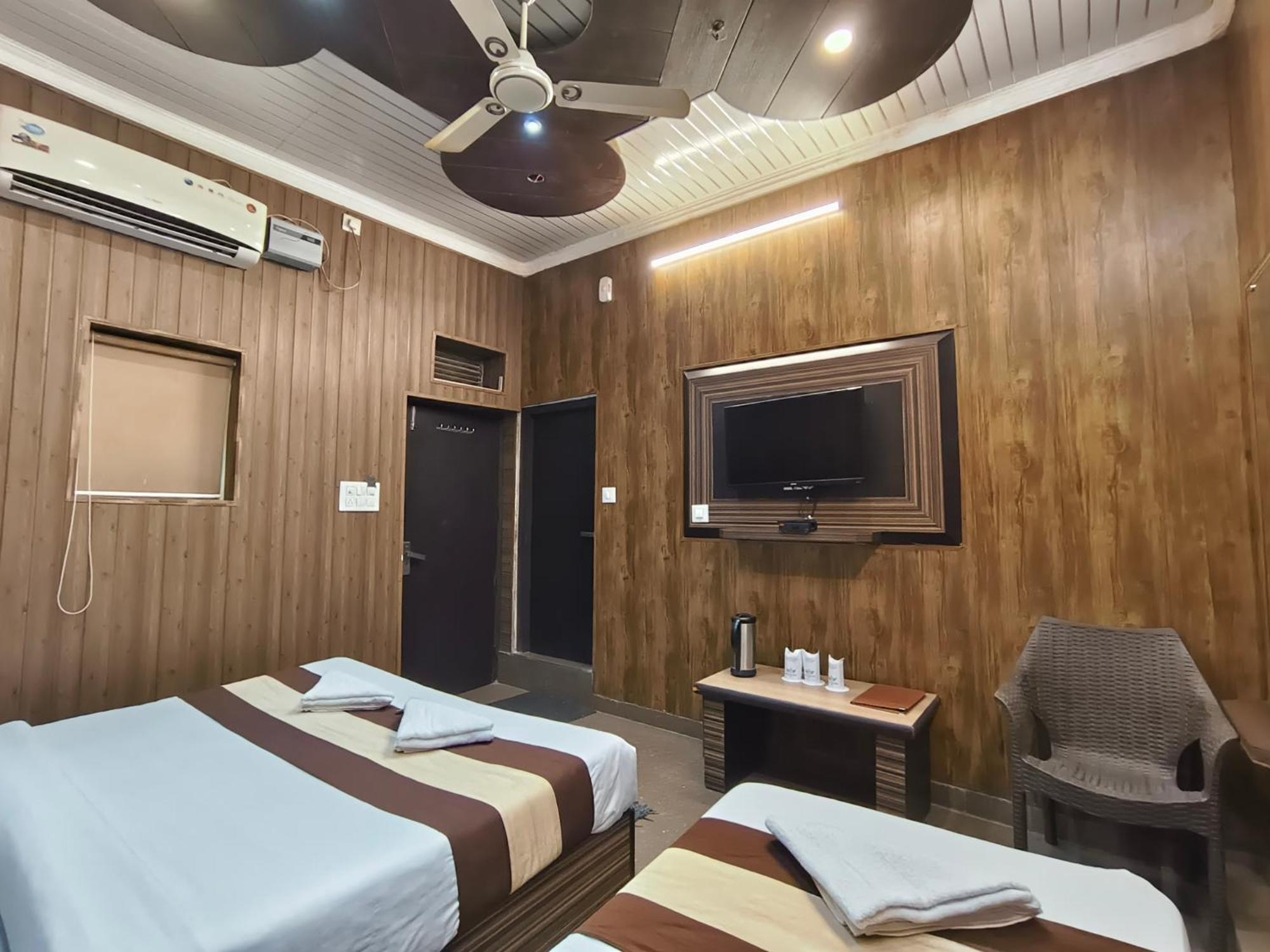Hotel Pardesi Haridwar Exterior photo