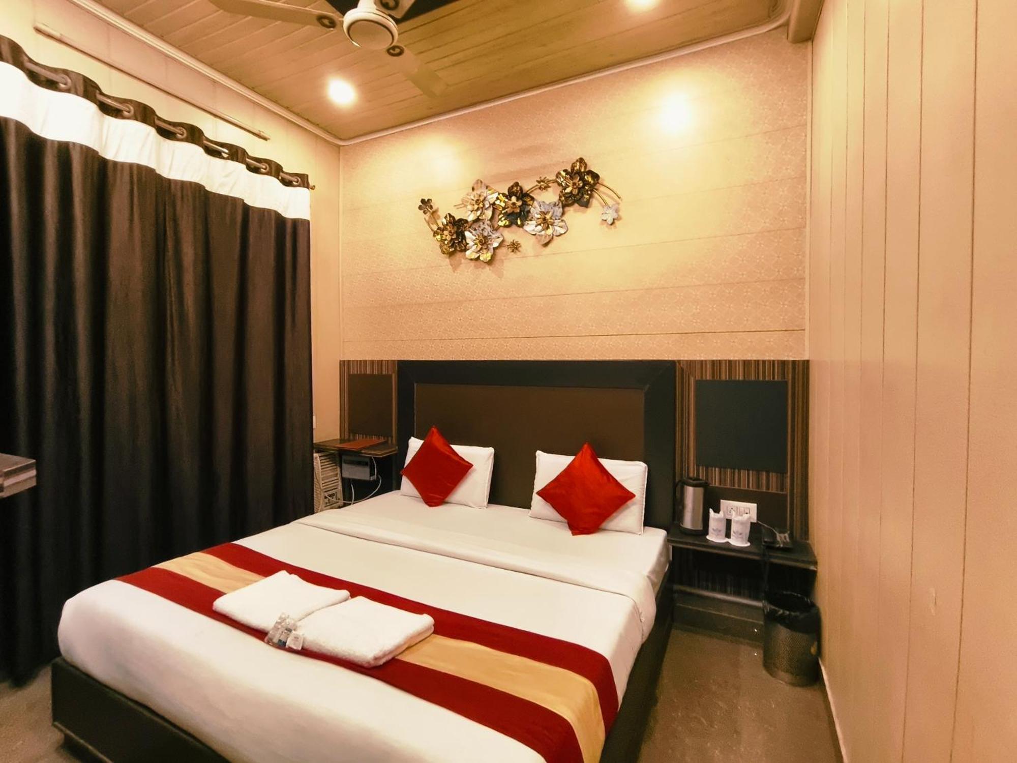 Hotel Pardesi Haridwar Exterior photo